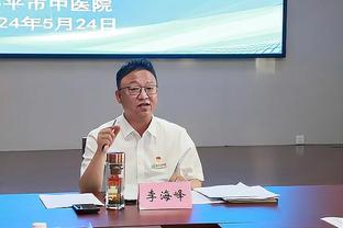 滕哈赫：球队展现出了个性，什么样的队伍能挺过这么多挫折？